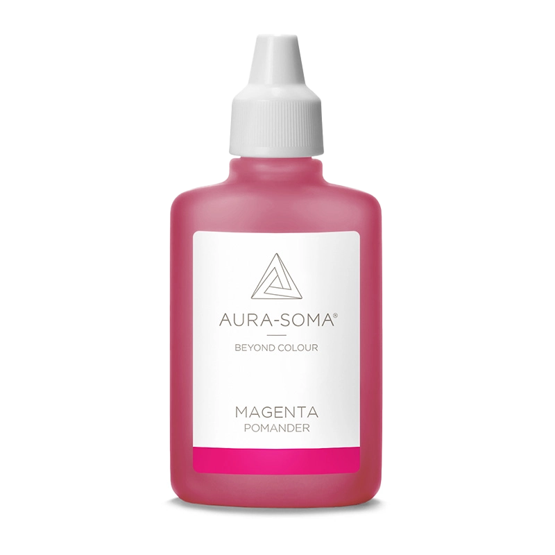 Aura-Soma Pomander Magenta – handliche Kunststoffflasche mit magentafarbener Flüssigkeit und weißem Etikett mit Aura-Soma-Logo.